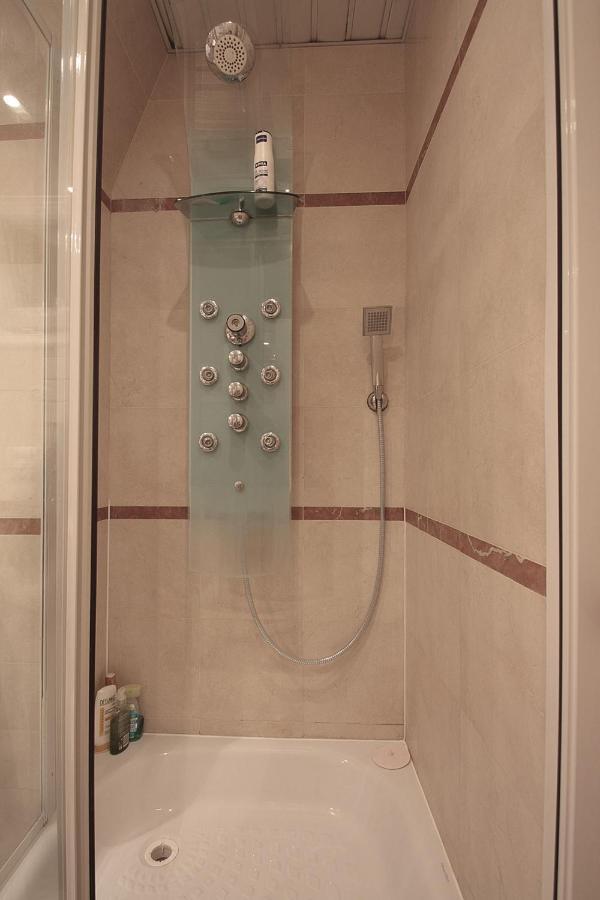 Bridgestreet St Germain Apartment Paris Bagian luar foto